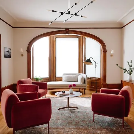 Hotel The Amelia